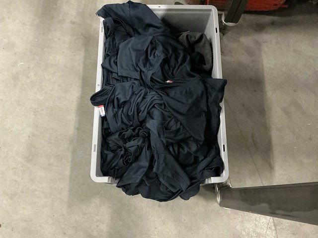 Partij diverse clique bovenkleding (109x) - afbeelding 11 van  22