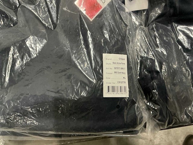 Partij diverse clique broeken/shorts (140x) - afbeelding 8 van  27
