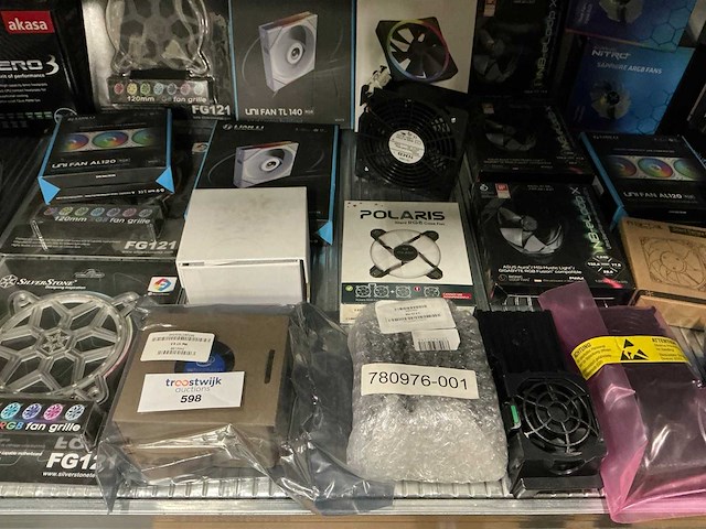 Partij diverse computerbenodigdheden (28x) - afbeelding 5 van  6