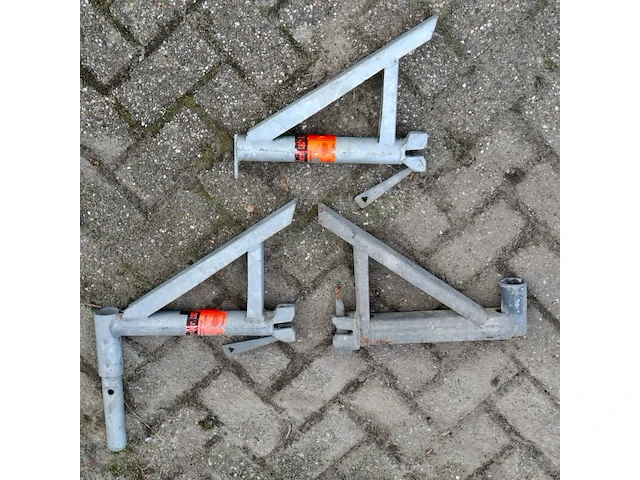 Partij diverse consoles, layher, allround, in stapelbak - afbeelding 2 van  5