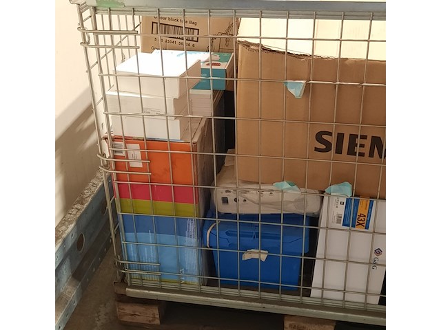 Partij diverse consumentengoederen, o.a. apple, msi - afbeelding 2 van  12