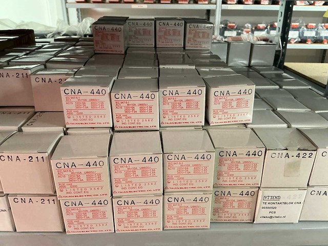 Partij diverse contact blokken (607x) - afbeelding 2 van  15