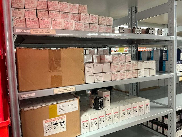 Partij diverse contact blokken (607x) - afbeelding 1 van  15