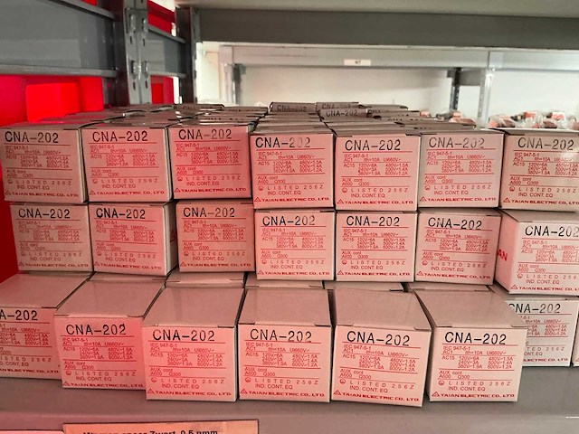 Partij diverse contact blokken (607x) - afbeelding 12 van  15