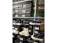 Partij diverse converse all stars sneakers (105x) - afbeelding 19 van  28