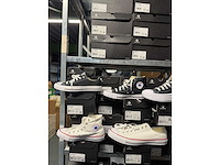 Partij diverse converse all stars sneakers (105x) - afbeelding 20 van  28