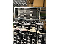 Partij diverse converse all stars sneakers (105x) - afbeelding 22 van  28