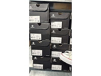 Partij diverse converse all stars sneakers (105x) - afbeelding 23 van  28