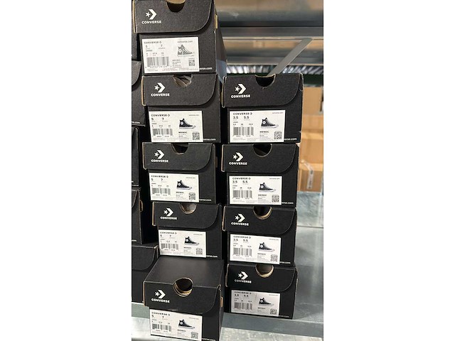 Partij diverse converse all stars sneakers (105x) - afbeelding 27 van  28