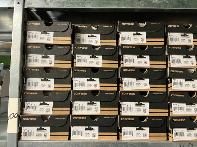 Partij diverse converse/puma kinderschoenen (401x) - afbeelding 9 van  32