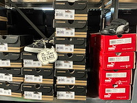 Partij diverse converse/puma kinderschoenen (401x) - afbeelding 14 van  32