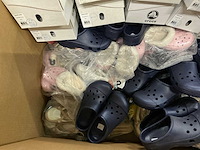 Partij diverse crocs (88x) - afbeelding 13 van  15