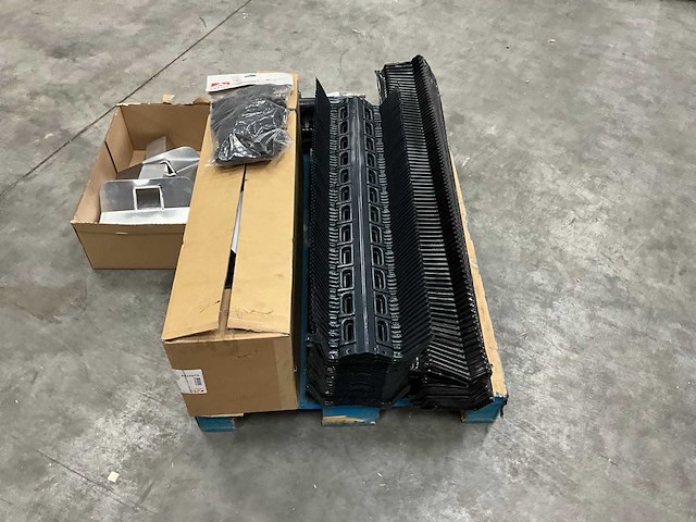 Partij diverse dakmaterialen - afbeelding 5 van  10