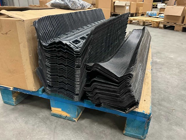 Partij diverse dakmaterialen - afbeelding 6 van  10