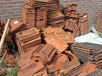 Partij diverse dakpannen - afbeelding 4 van  6