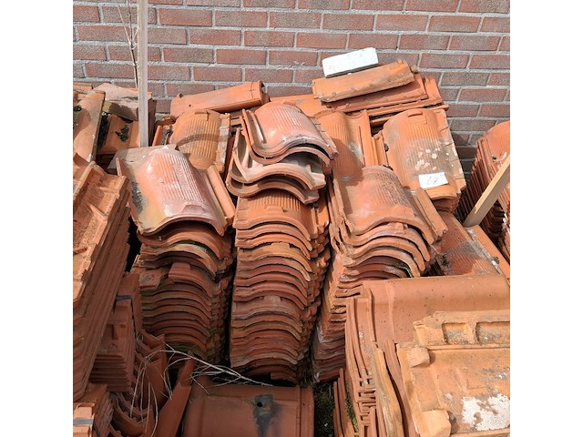 Partij diverse dakpannen - afbeelding 5 van  6