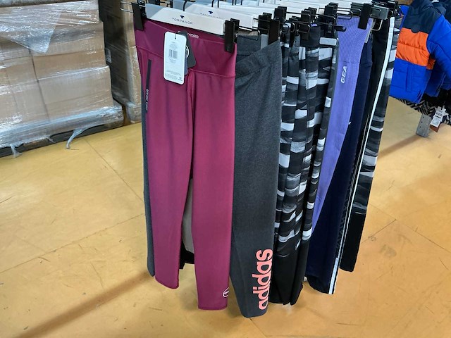 Partij diverse dames leggings o.a adidas/gsa/etc (19x) - afbeelding 1 van  10
