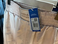 Partij diverse dames sport shorts o.a nike/adidas/lacoste etc (15x) - afbeelding 4 van  15