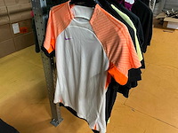 Partij diverse dames sport tops o.a adidas/under armour/nike etc (48x) - afbeelding 3 van  13