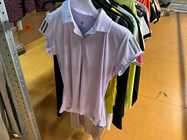 Partij diverse dames sport tops o.a adidas/under armour/nike etc (48x) - afbeelding 6 van  13