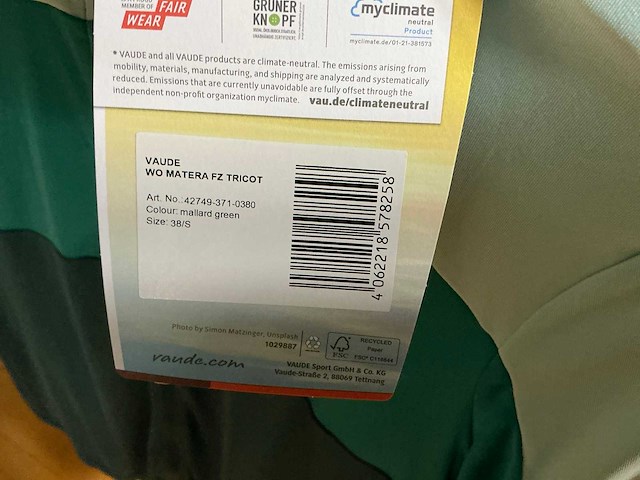 Partij diverse dames sport tops o.a adidas/under armour/nike etc (48x) - afbeelding 9 van  13