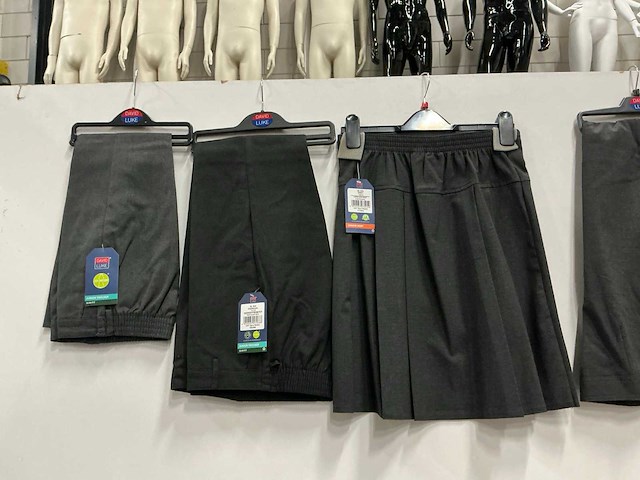 Partij diverse david luke broeken/skirts&blazers (165x) - afbeelding 13 van  26