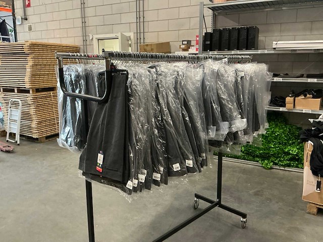 Partij diverse david luke broeken/skirts&blazers (165x) - afbeelding 12 van  26