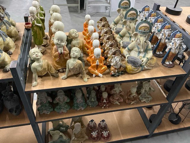 Partij diverse decoratie beelden (70x) - afbeelding 1 van  9