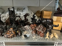 Partij diverse decoratie beeldjes (354x) - afbeelding 2 van  11