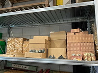 Partij diverse decoratie beeldjes/overige (1000x) - afbeelding 1 van  11