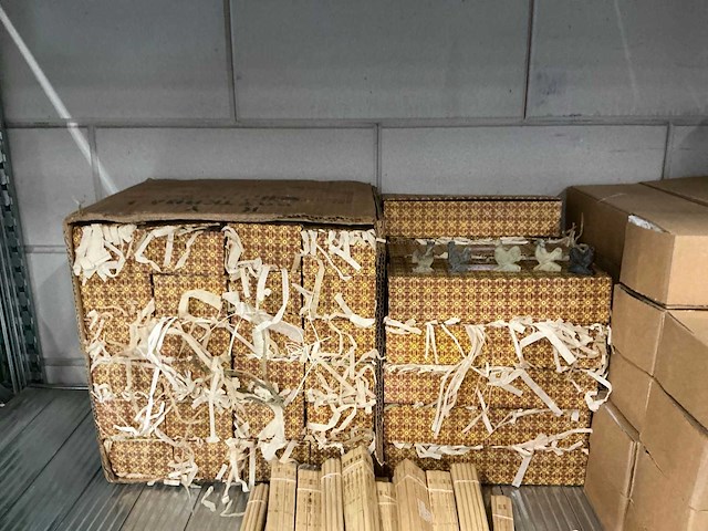Partij diverse decoratie beeldjes/overige (1000x) - afbeelding 5 van  11