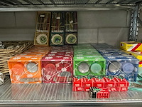 Partij diverse decoratie beeldjes/overige (613x) - afbeelding 3 van  5