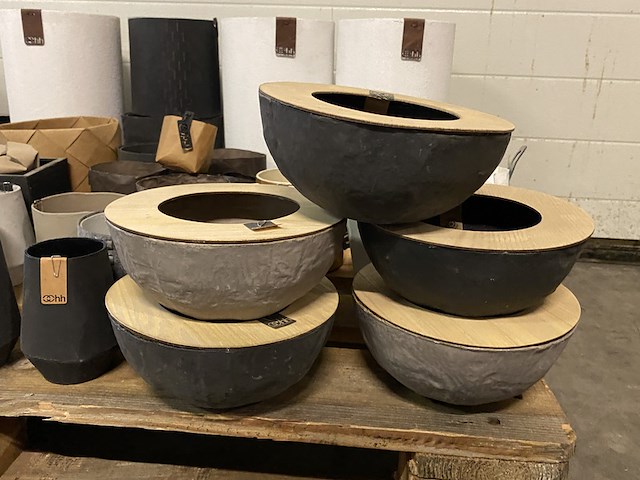 Partij diverse decoratie vazen - afbeelding 3 van  9