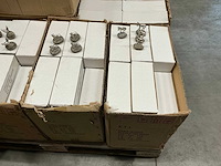 Partij diverse decoratieve beeldjes op steen (1000x) - afbeelding 7 van  9