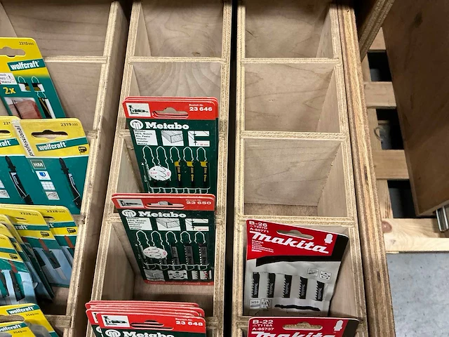 Partij diverse decoupeerzaagjes o.a makita/wolfcraft/kwb/etc (72x) - afbeelding 5 van  7