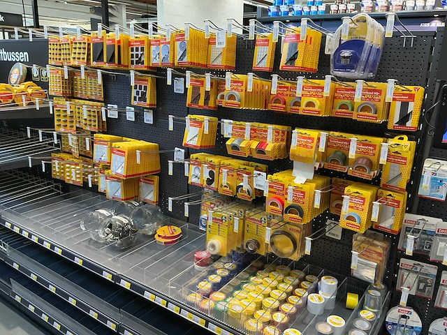 Partij diverse deltafix viltglijders/anti-kras/snelglijders/tape/textielband/etc (485x) - afbeelding 1 van  22