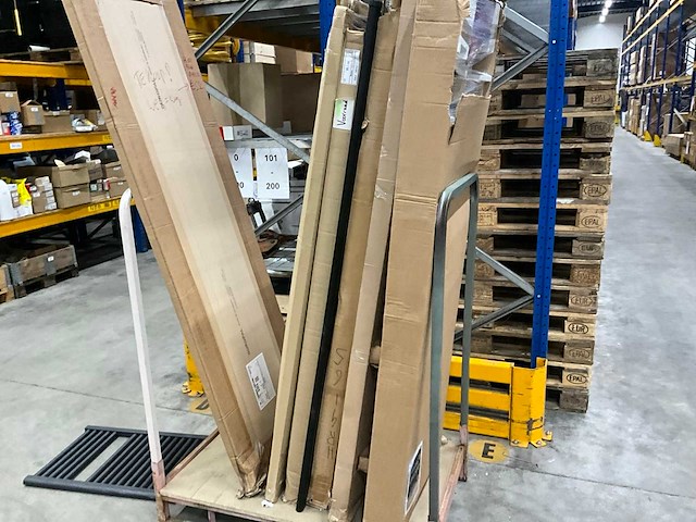 Partij diverse designradiator - afbeelding 3 van  11