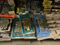 Partij diverse deursloten/badkamer&wc sloten/veiligheidssloten (95x) - afbeelding 10 van  14