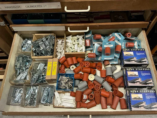 Partij diverse deurstoppers/deurbuffers/overige - afbeelding 2 van  8