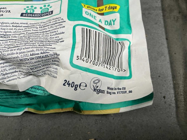 Partij diverse dieren voeding (13x) - afbeelding 3 van  5