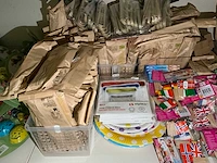Partij diverse disposables (450x) - afbeelding 2 van  8