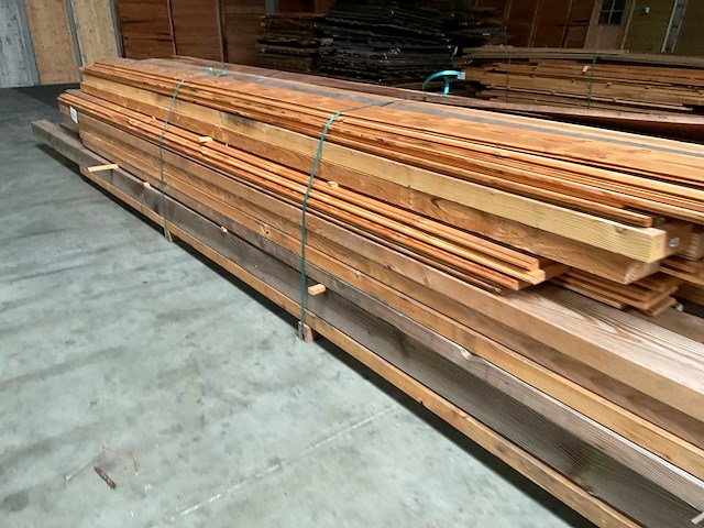 Partij diverse douglas planken lengte 500-700 cm - afbeelding 7 van  14