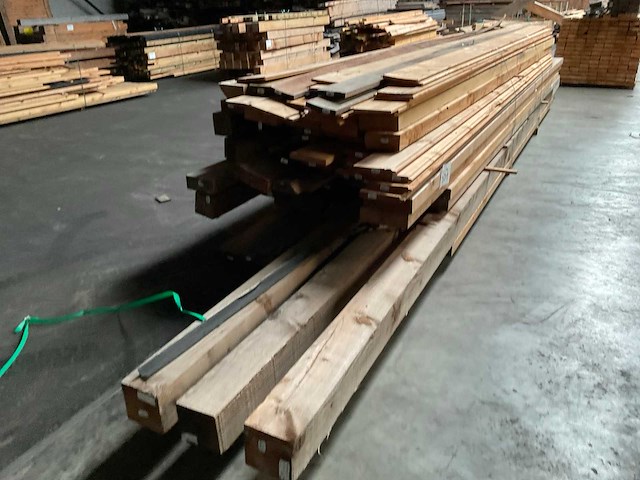 Partij diverse douglas planken lengte 500-700 cm - afbeelding 10 van  14