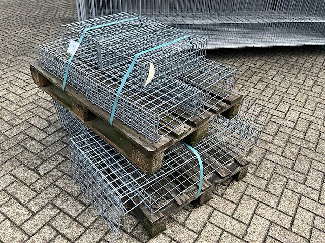 Partij diverse draad korf galvan - afbeelding 2 van  4