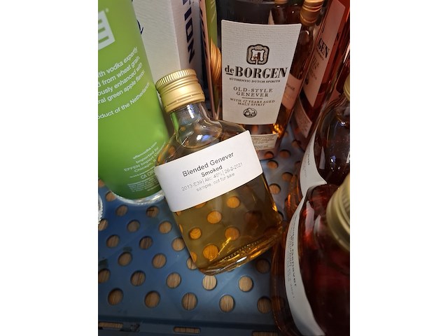 Partij diverse dranken 'hooghoudt' - afbeelding 2 van  18