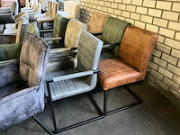 Partij diverse eetkamerstoelen (30x) - afbeelding 2 van  18