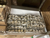 Partij diverse eieren decoratie (85x) - afbeelding 6 van  6