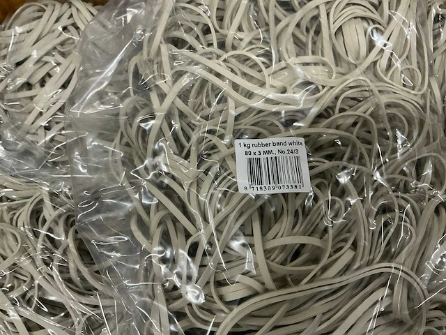 Partij diverse elastieken 1kg per zak (150x) - afbeelding 10 van  11