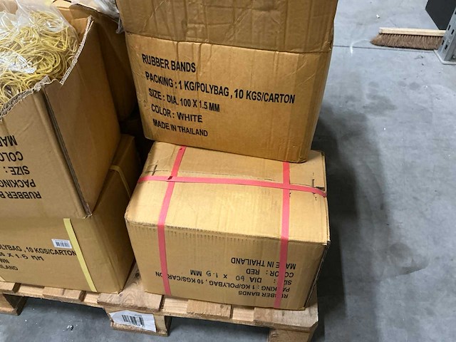 Partij diverse elastieken 1kg per zak (160x) - afbeelding 8 van  11