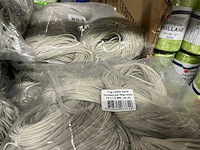 Partij diverse elastieken/gartnerbast/nietjes/etc (118x) - afbeelding 5 van  12